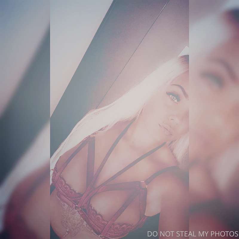 Blondiefaen - Onlyfans - 04 Oct, 2020