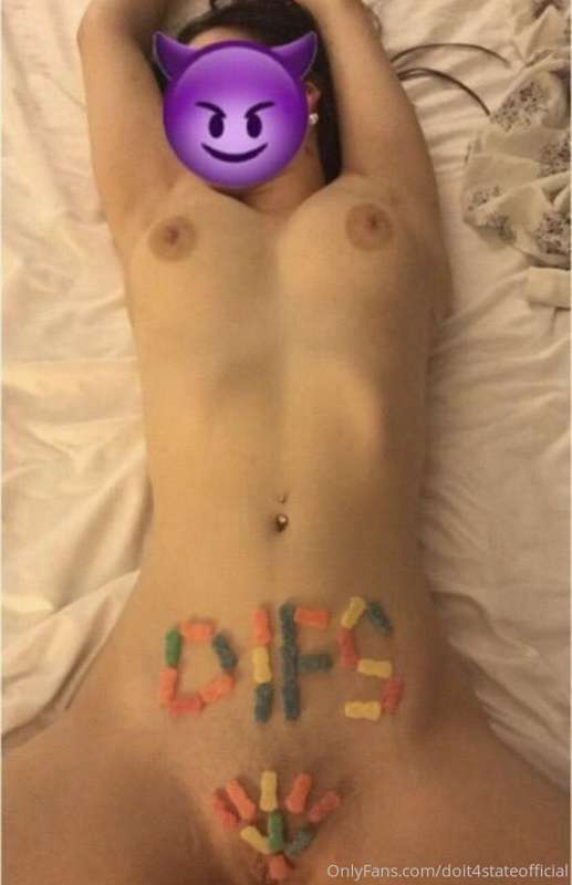 Want some candy? 👅💦