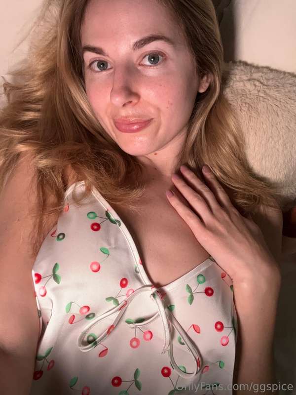Need some company 💋