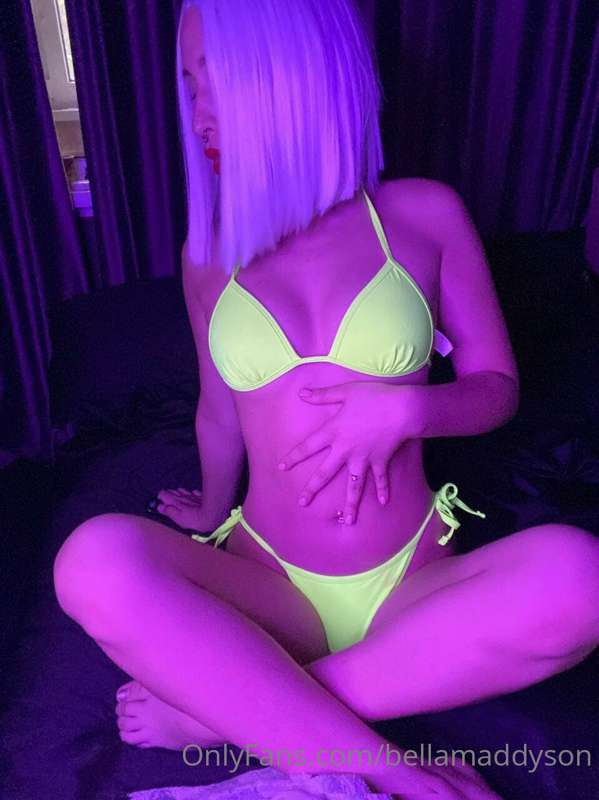 😍💦CUSTOM BIKINI VIDEOS😍💦
Let's play a scene where I sucked y..