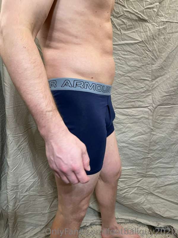 Hot and sexy muscular soldier! 21