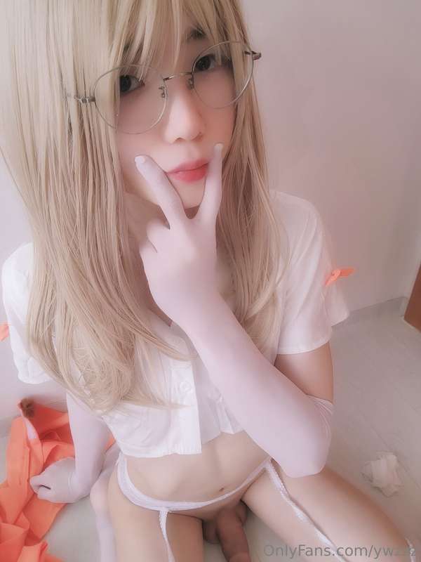 a little asian fuck doll >.< 18