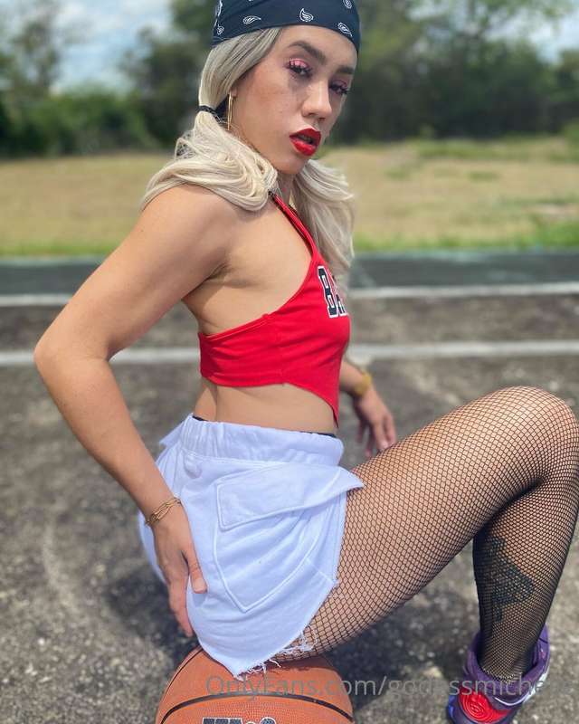 ¿Me acompañas a la cancha? ⛹️‍♀️🔞🥵🏀❤️ 29