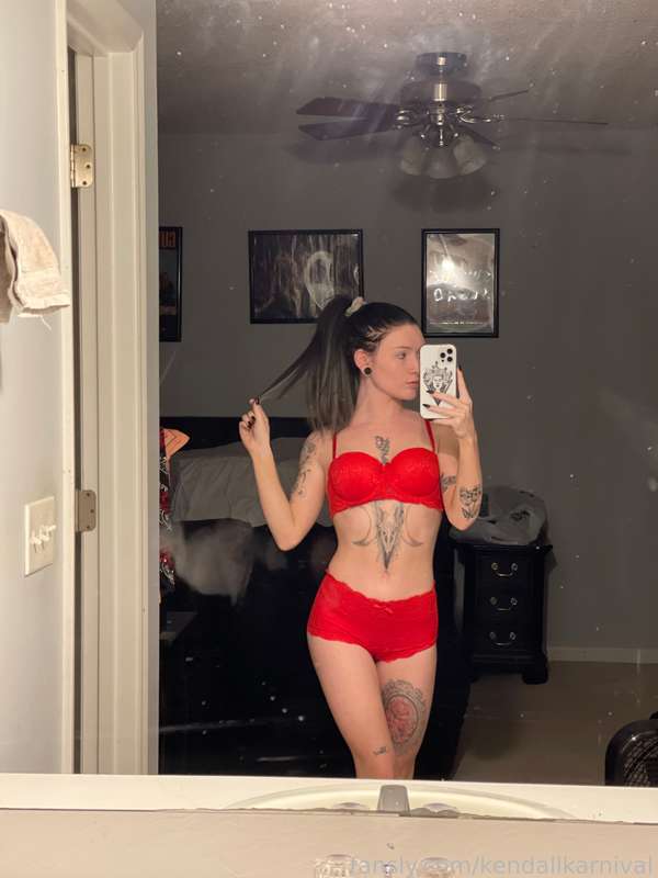 Kendallkarnival - Fansly - 16 Feb, 2022