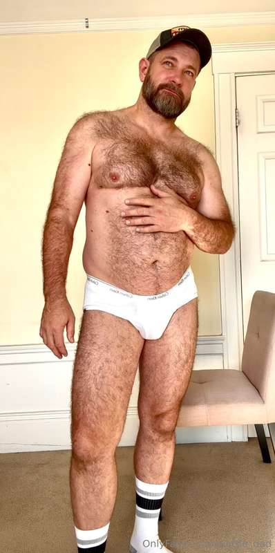 For the white briefs lovers out there. Just took a few pictu..