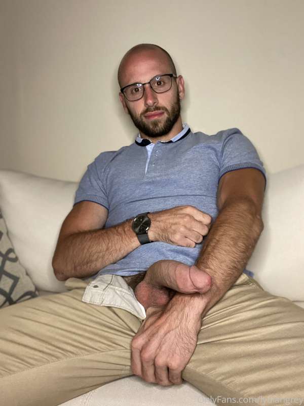 Hey 🤓 scroll over for more 3