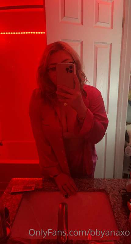 i am officially down 6 lbs already i am so happy

(don’t wor..