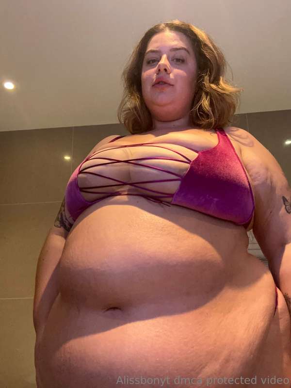 So many requests of me at my heaviest atm and omg… going int..