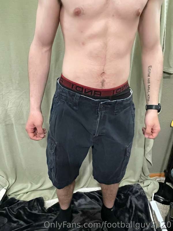 Shirtless specialist time 16