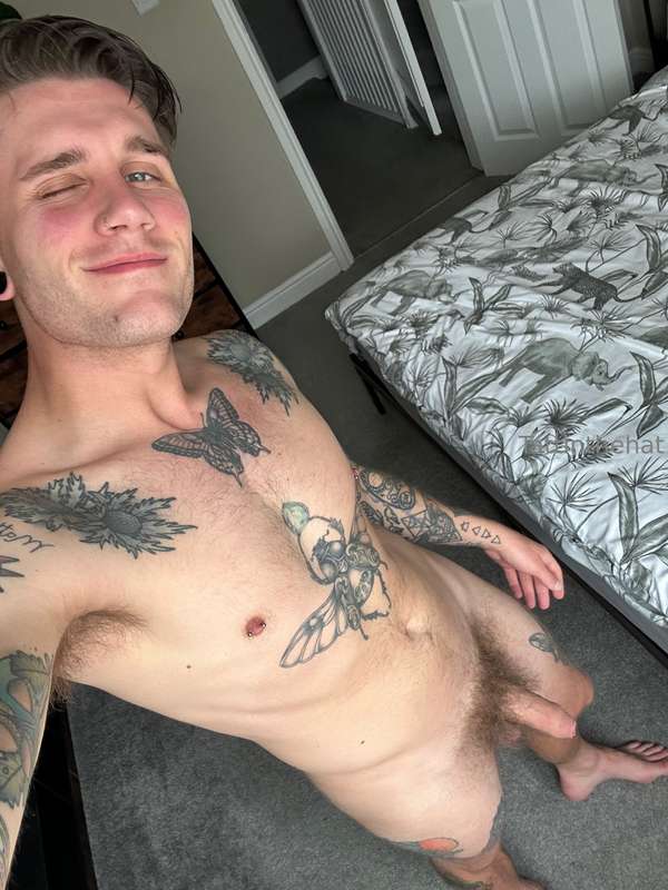 Fresh out the showerrrrr 4