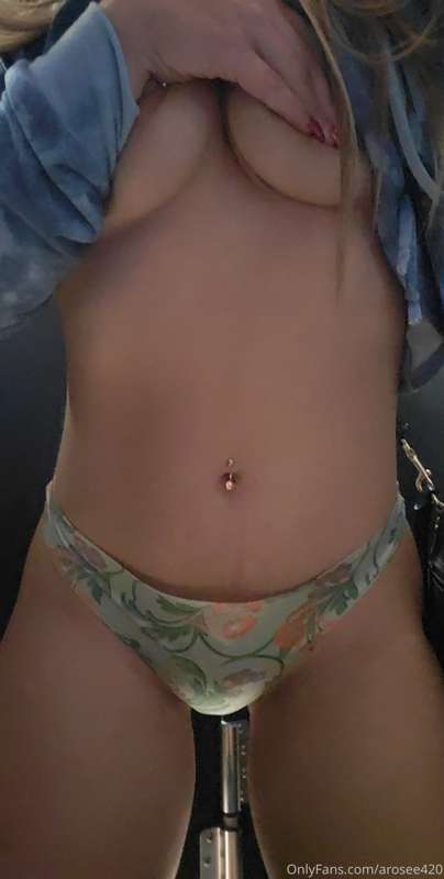 Arosee420 - Onlyfans - 26 Sep, 2021 4