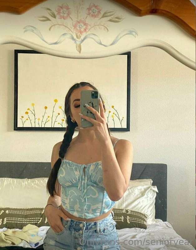 wanna come to my dorm and fuck after class?😻