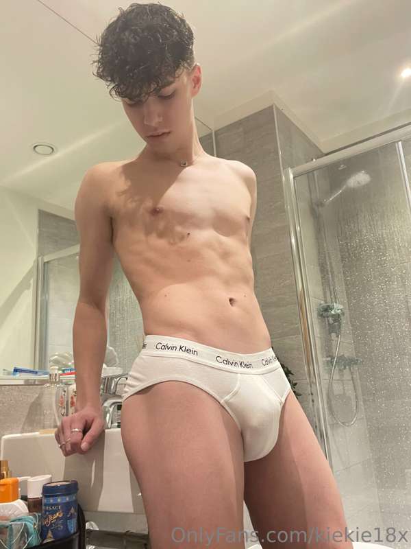 Quickie before the gym? 😈 3