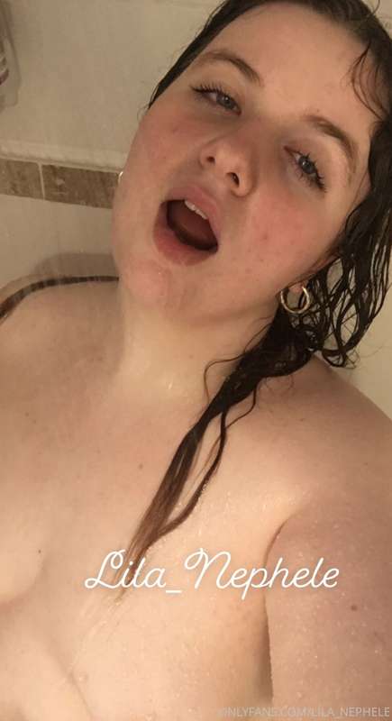 Like this post if you want to fuck me😈
