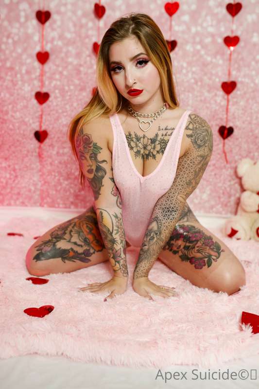 Happy Valentine’s Day babes!! Here’s part 1😆 21