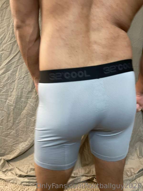 PVT Martinez shows off his goods lol set 3 15