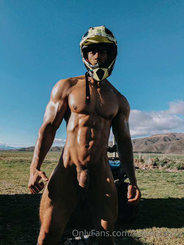 Quad biking 😉 3