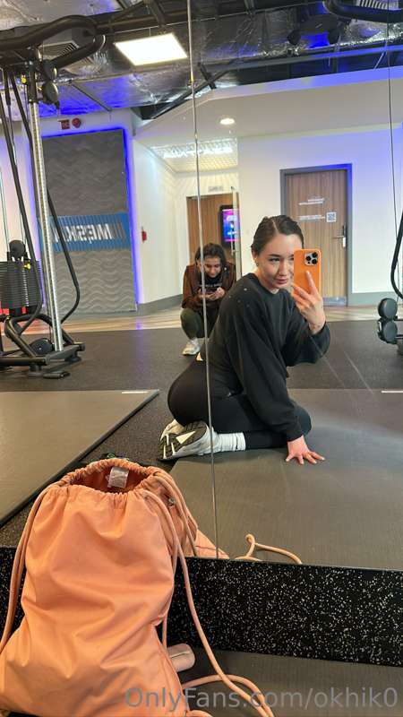 What sports do you do? I go to the gym and do yoga🥰