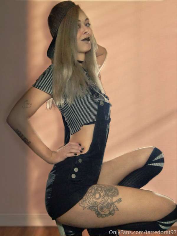 Tattedbrat97 - Onlyfans - 10 Mar, 2021