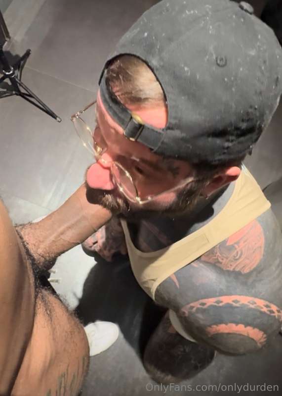 The way I dropped to my knees 🥵 @kingcubaxl 