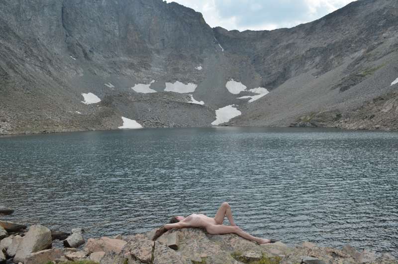 More naked pics from my hike :) 8