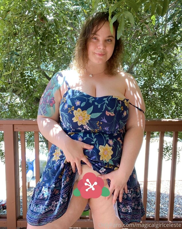 Cum fuck me on the porch ????