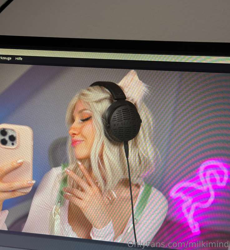 wanna drive you crazy! Just waiting for your message 🤤😇