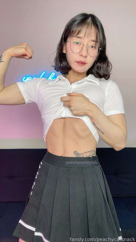 Peachycatsnack - Fansly - 20 Apr, 2025 2