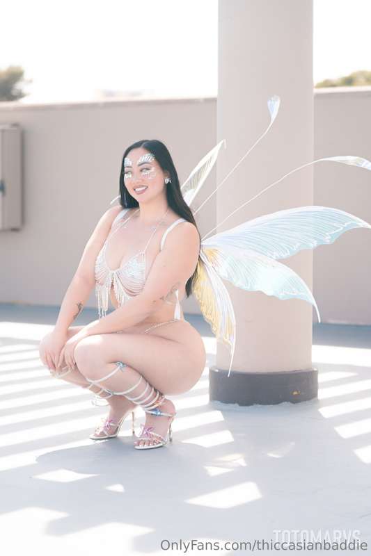 I can be your every fantasy 🧚🏻‍♀️✨