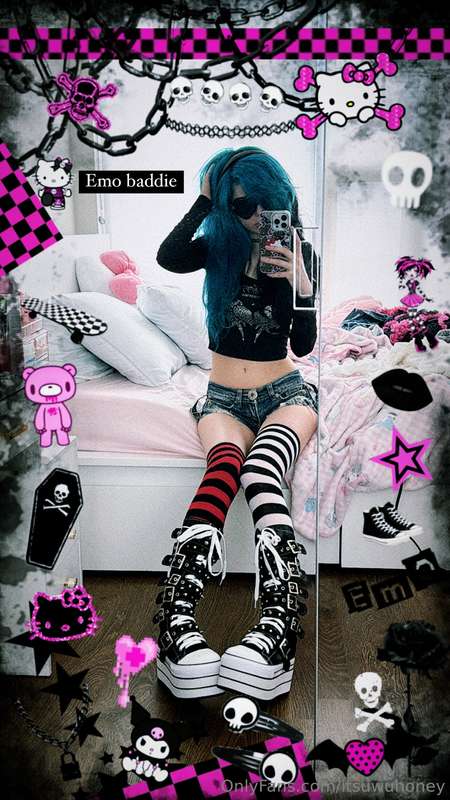 New shoes today x3 here’s some spammmm :3 10