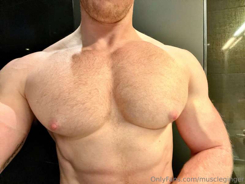 Click ❤️ to cum on my tits