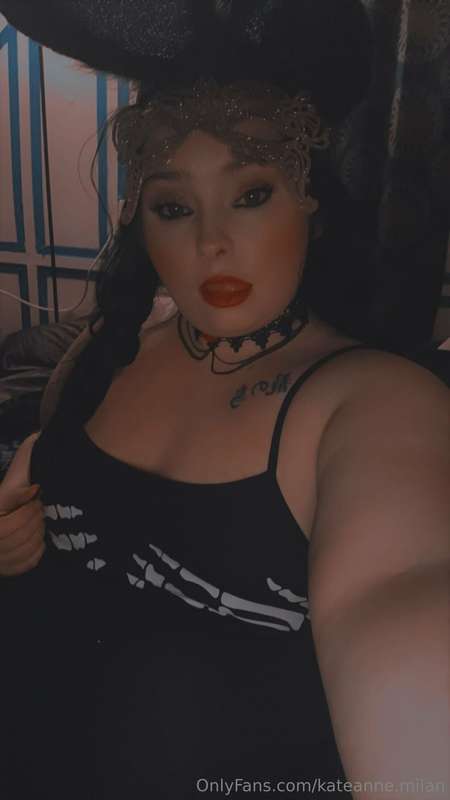 Kateanne.Milan - Onlyfans - 31 Oct, 2023 3