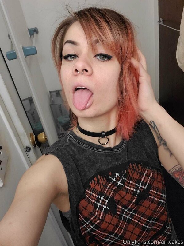 Felt cute today ? got to finally have a social life and went.. 3