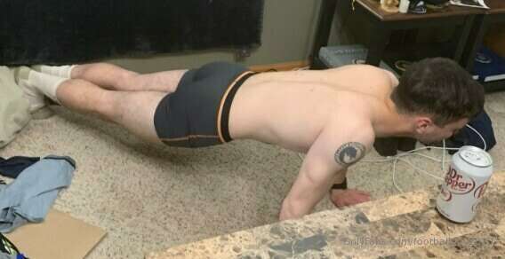 Push ups time! 5