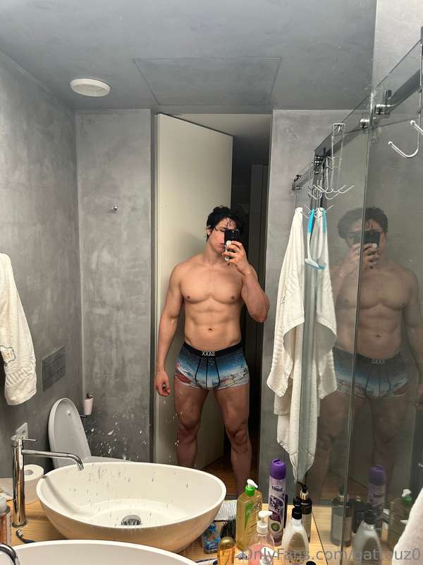 Gattouz0 - Onlyfans - 16 Feb, 2025