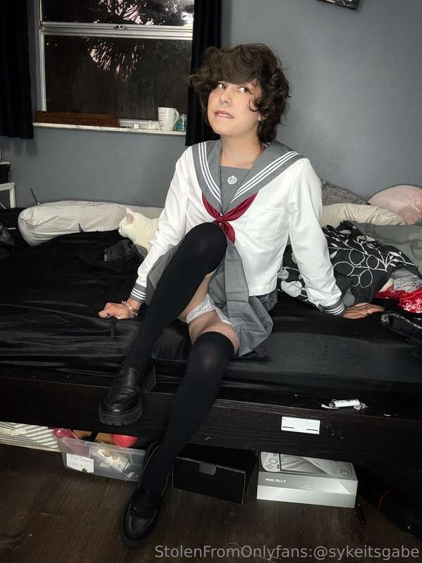 Haii 🫡 Sempaii 🙇 Japanese femboi 🇯🇵 Pics :3  29