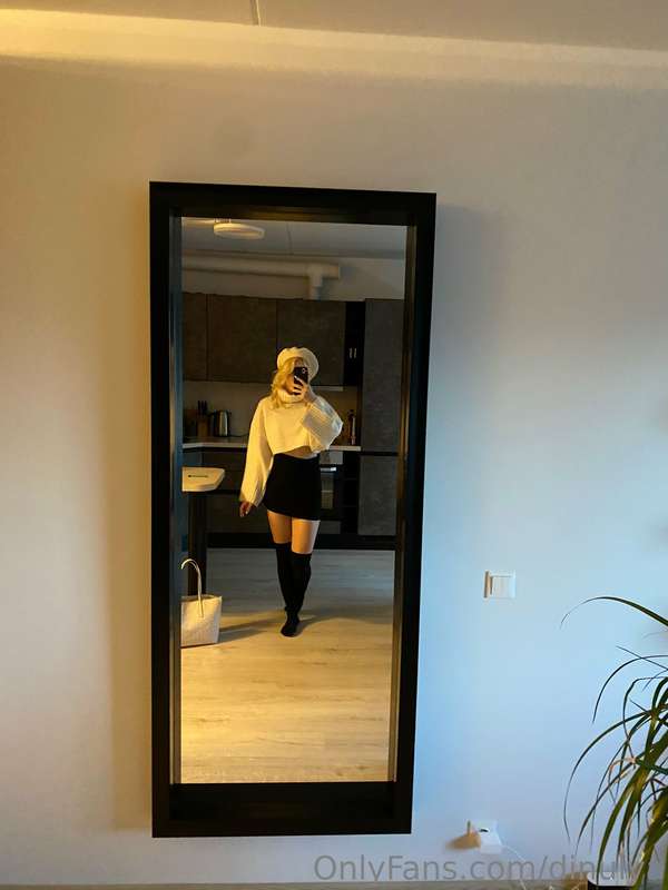 Dinulya - Onlyfans - 26 Sep, 2022