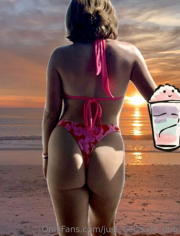 Some fun pictures ☀️🍑🧡