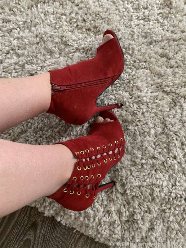 For my foot fetish lovers 💋