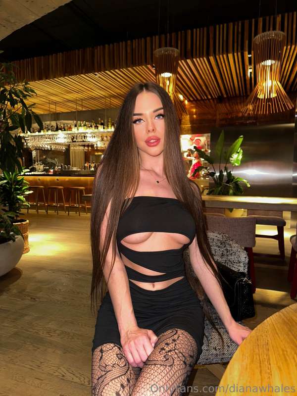 I feel sexy in these photos! I spent a long time choosing th.. 3