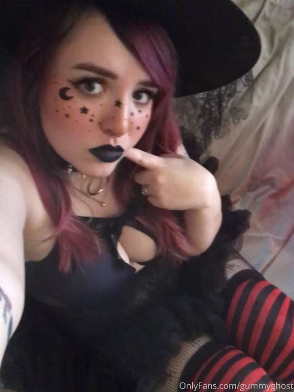 Feelin witchy 🎃
