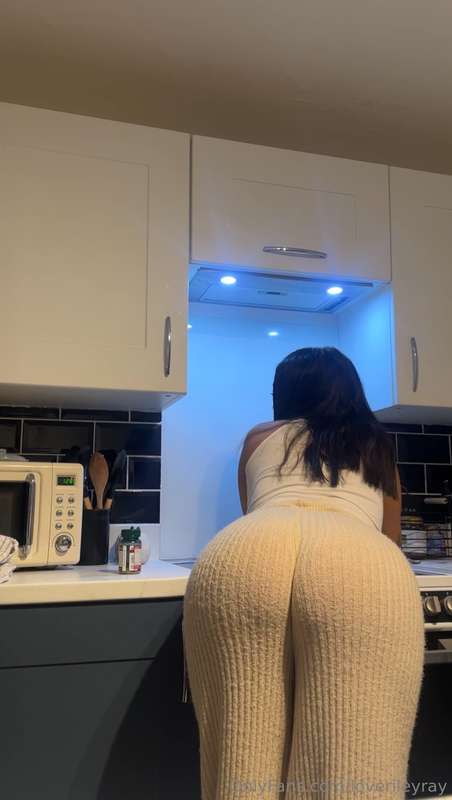 Do you need a snack? 😋🤭 1