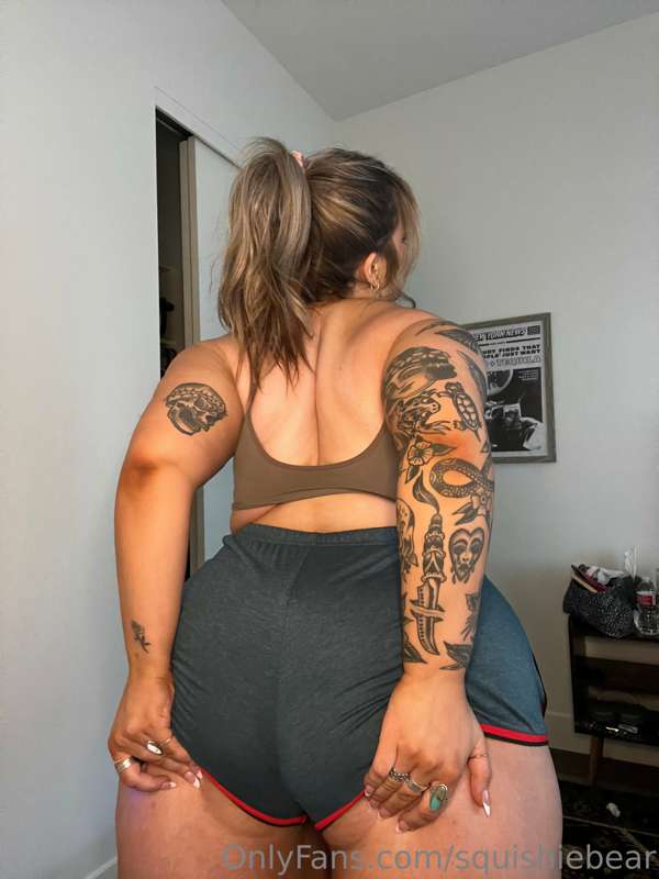 Up close ass spread :) 22