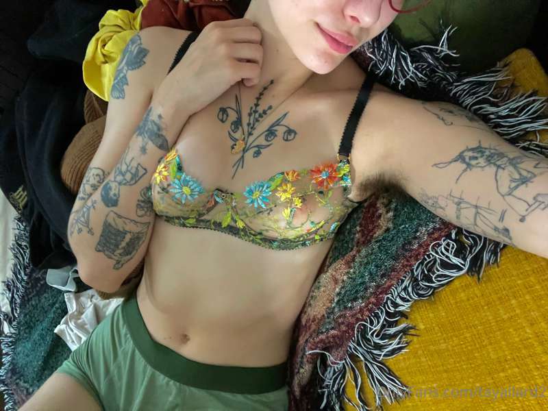 streaming today!
if you wanna join copy and paste this into ..