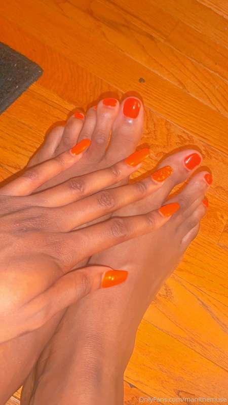 fresh set, now I need my toes sucked