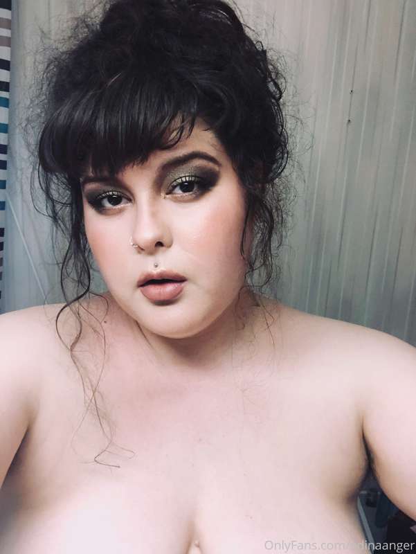 horny and cute
in need of a dick to suck
honestly 
I’m despe.. 1
