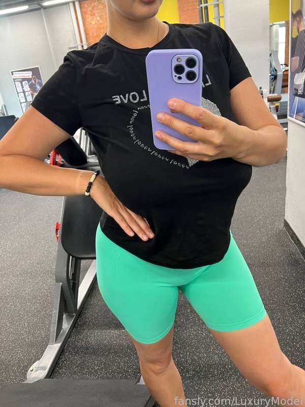 Luxurymodel - Fansly - 20 Jan, 2025
