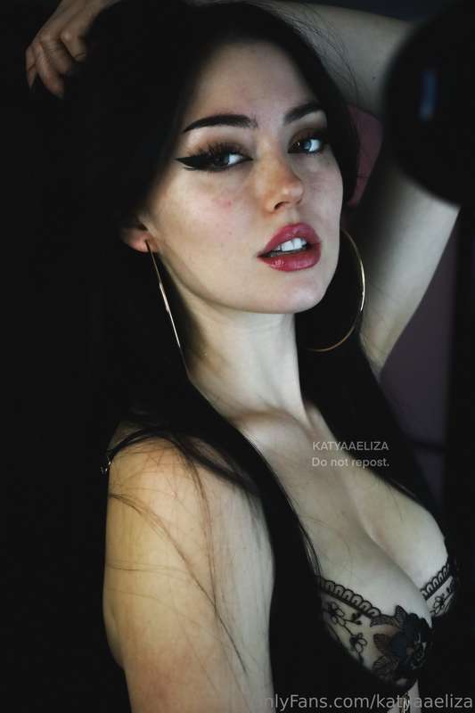 Send kisses pls:(  2