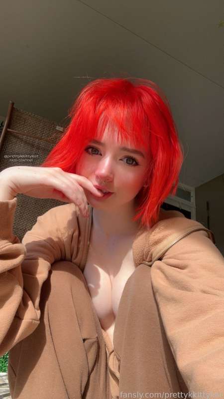 Prettykkittykat - Fansly - 08 Dec, 2023