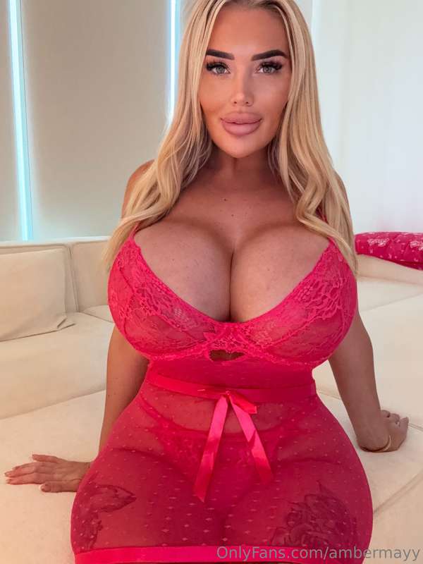 Online now dm me baby